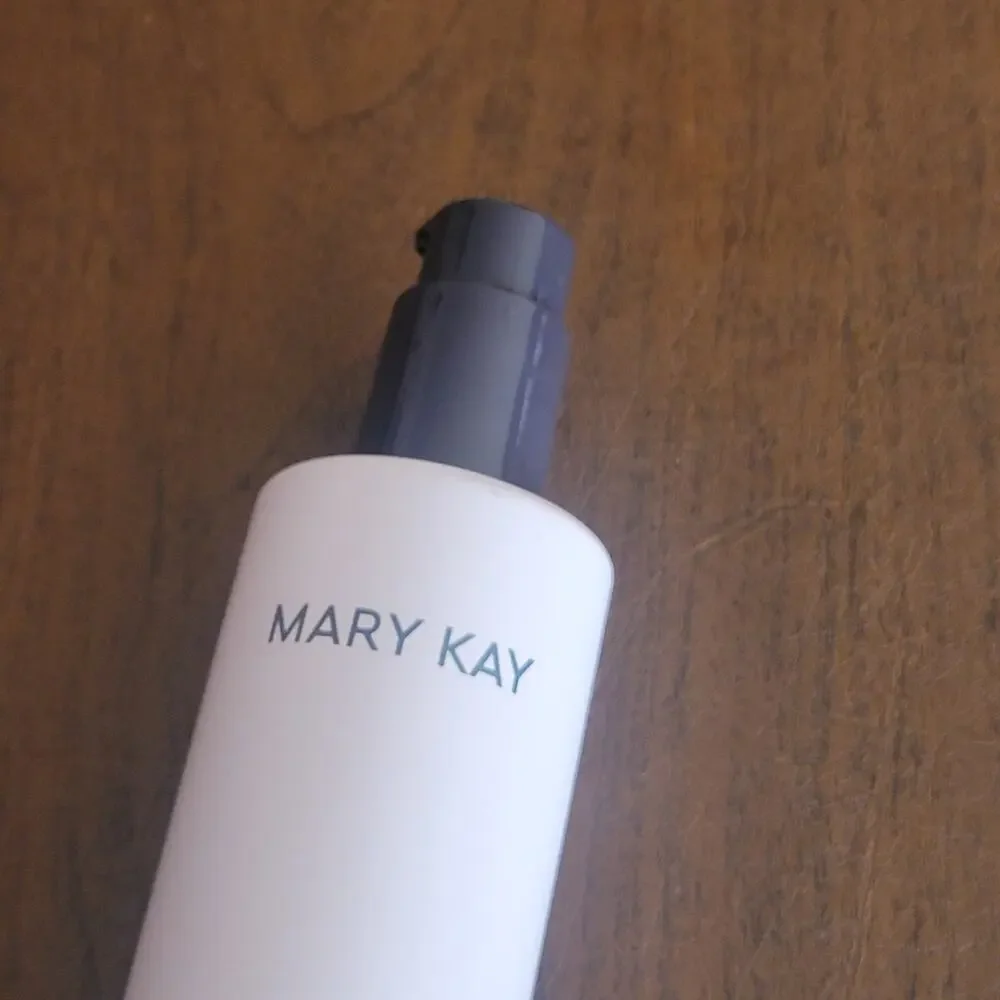 Mary Kay TimeWise Body Targeted-Action Toning Lotion 8 fl oz New